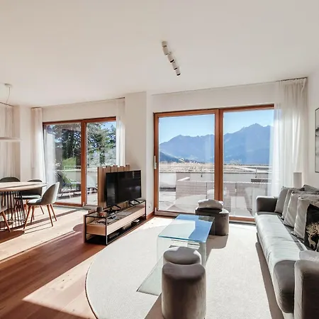 Alpine By Quokka 360 - Stylish With Terrace And Stunning Mountain Views 莱克斯