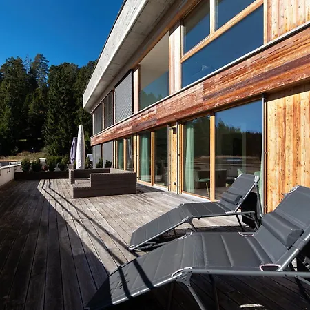 Alpine By Quokka 360 - Stylish With Terrace And Stunning Mountain Views Διαμέρισμα *