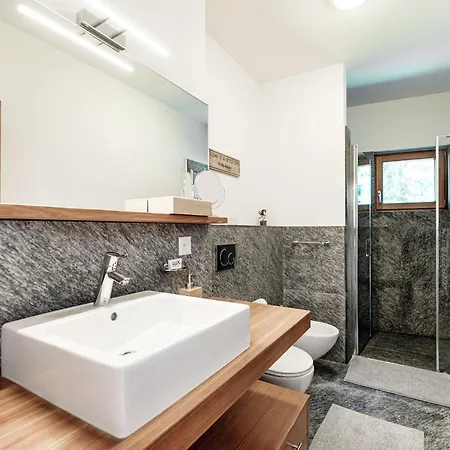 Alpine By Quokka 360 - Stylish With Terrace And Stunning Mountain Views * Laax