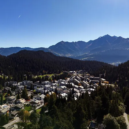Daire Alpine By Quokka 360 - Stylish With Terrace And Stunning Mountain Views